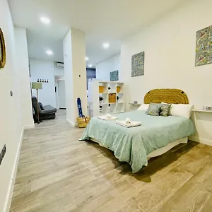 Apartamento Bien Ubicado, Completo Y Nuevo P7, Málaga